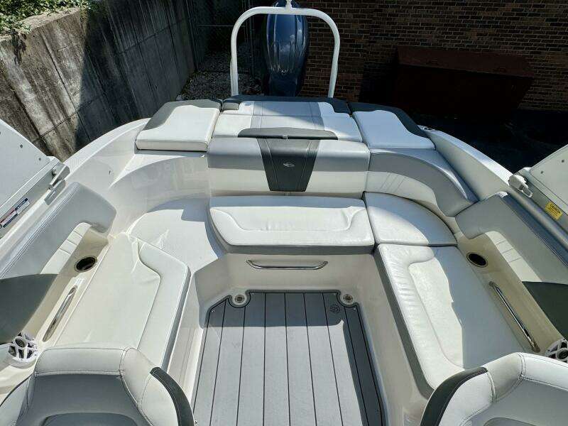 23ft Chaparral Yacht For Sale