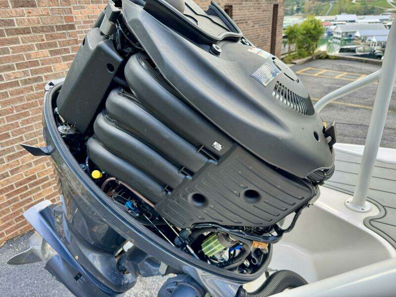 23ft Chaparral Yacht For Sale