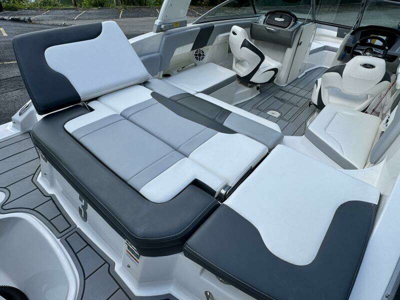 23ft Chaparral Yacht For Sale