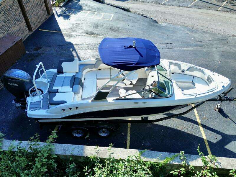 23ft Chaparral Yacht For Sale