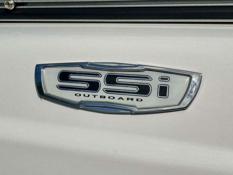 23ft Chaparral Yacht For Sale