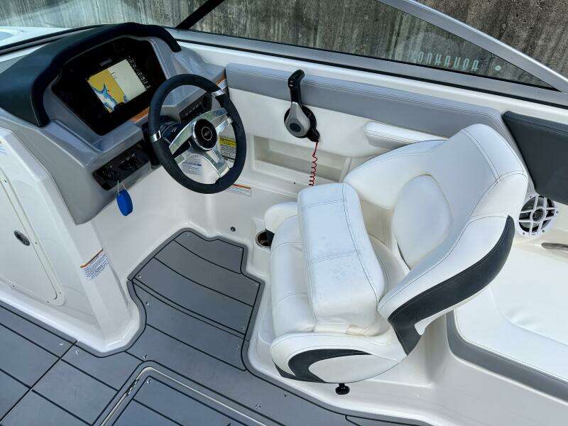 23ft Chaparral Yacht For Sale