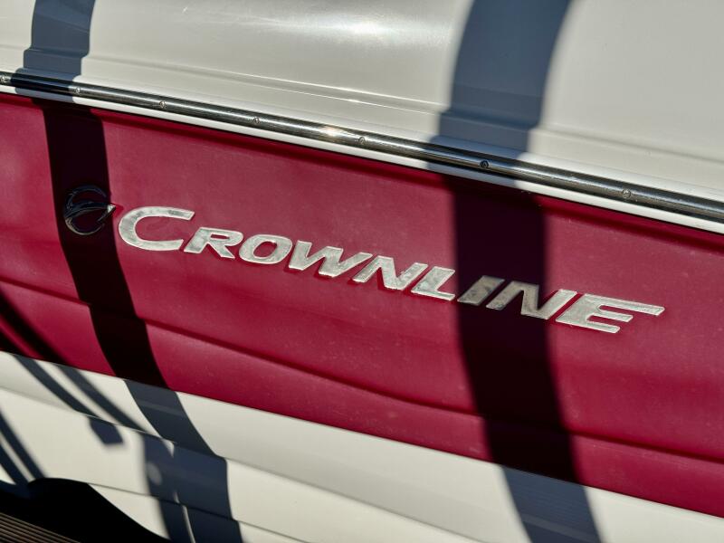 24' 2016 Crownline Eclipse E4