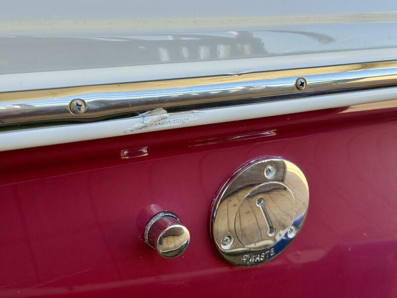 24' 2016 Crownline Eclipse E4