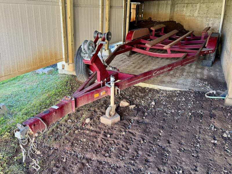 24' 2016 Crownline Eclipse E4