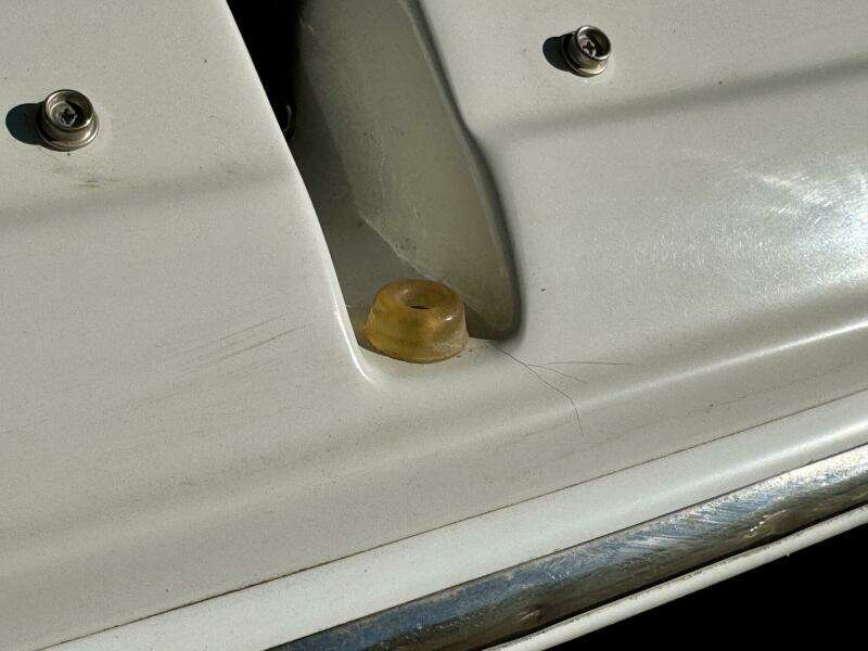 2016 Crownline Eclipse E4