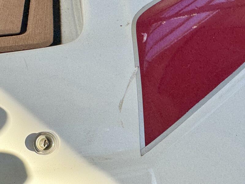 24' 2016 Crownline Eclipse E4