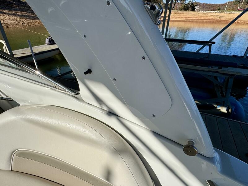 24' 2016 Crownline Eclipse E4