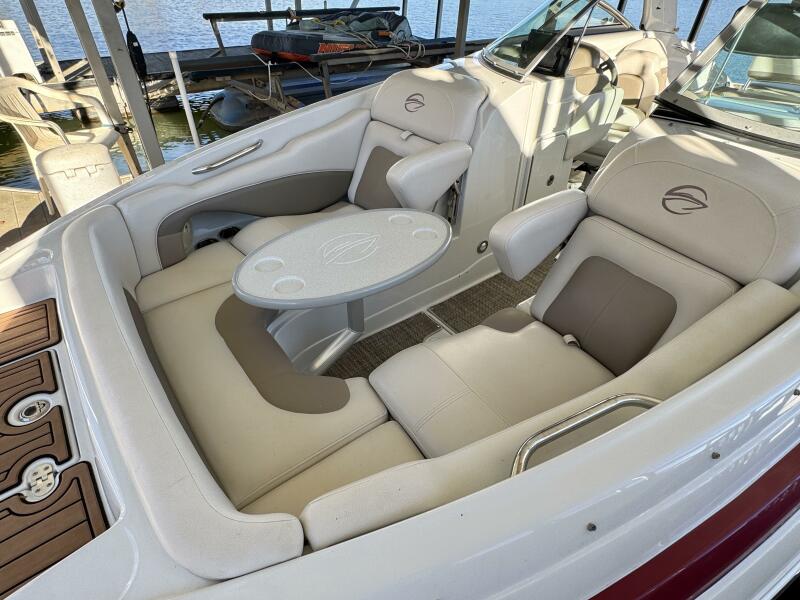 24' 2016 Crownline Eclipse E4