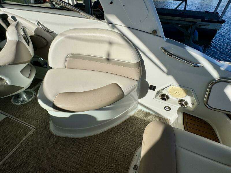 2016 Crownline Eclipse E4