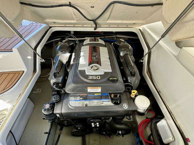 2016 Crownline Eclipse E4