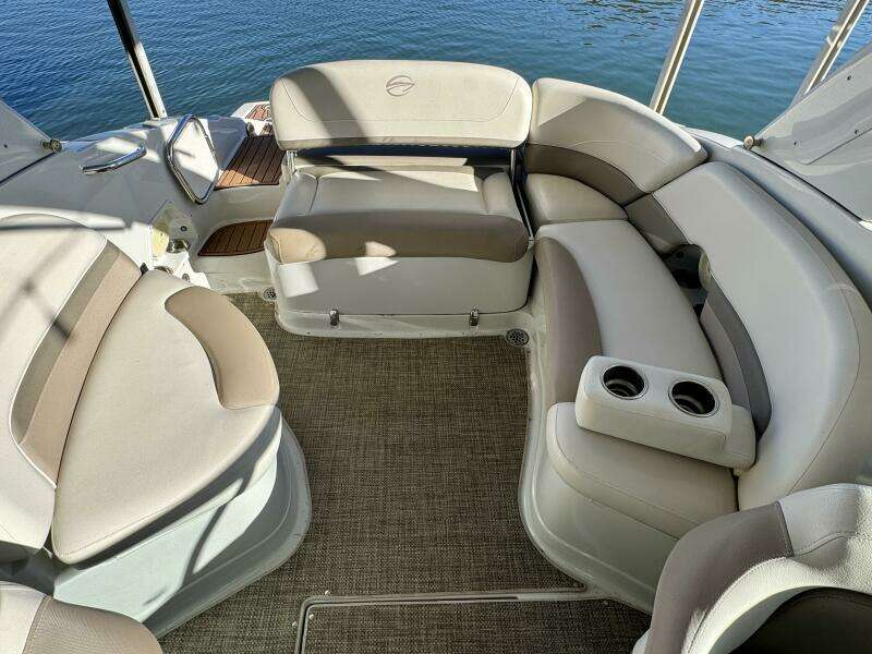 2016 Crownline Eclipse E4