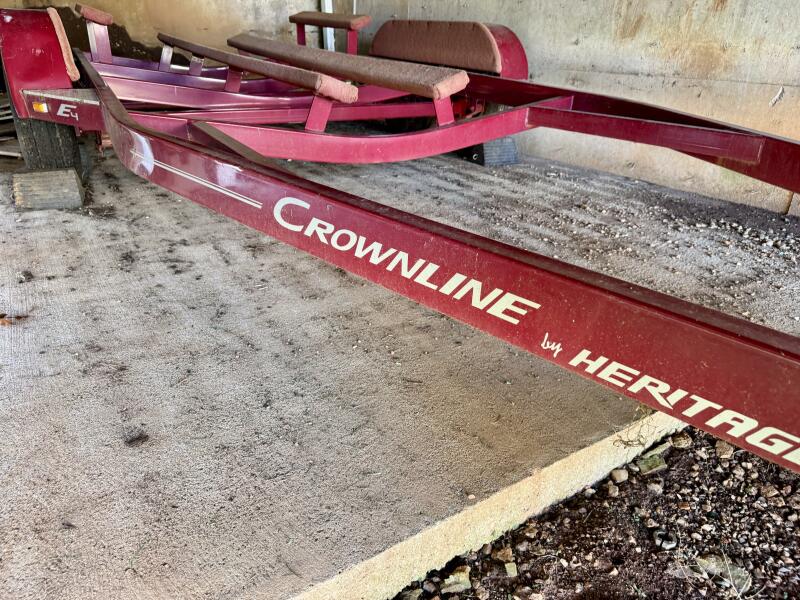 24' 2016 Crownline Eclipse E4