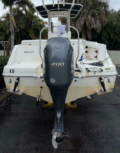 21ft Robalo Yacht For Sale