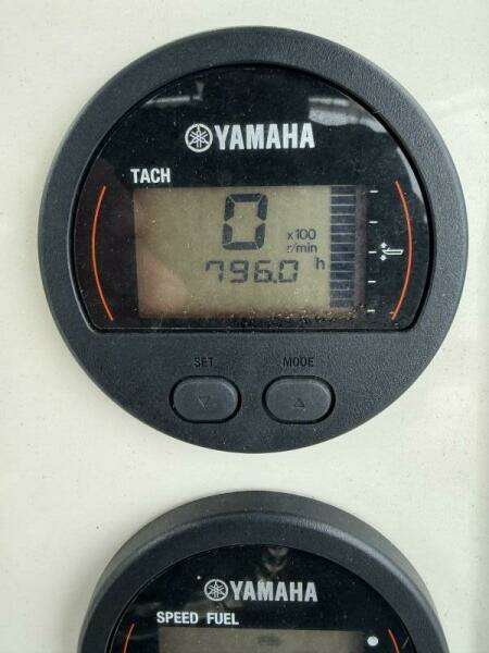 21ft Robalo Yacht For Sale