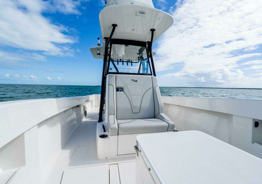 32ft SeaVee Yacht For Sale