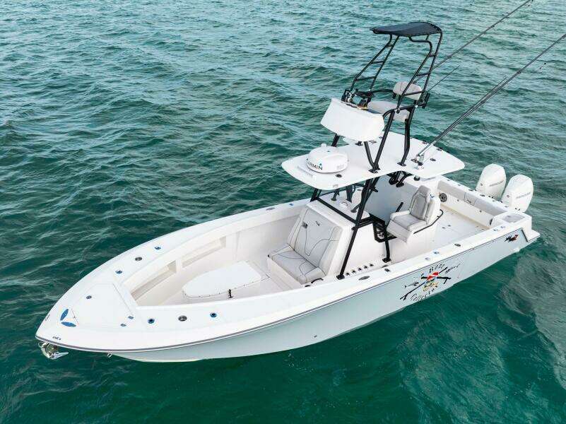 32ft SeaVee Yacht For Sale