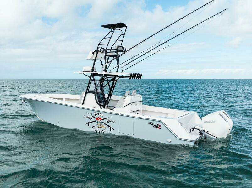 32ft SeaVee Yacht For Sale