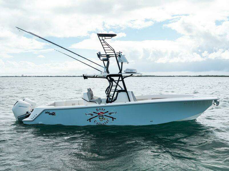 32ft SeaVee Yacht For Sale