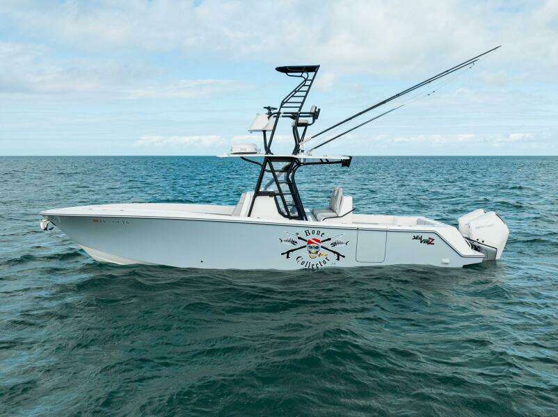 32ft SeaVee Yacht For Sale