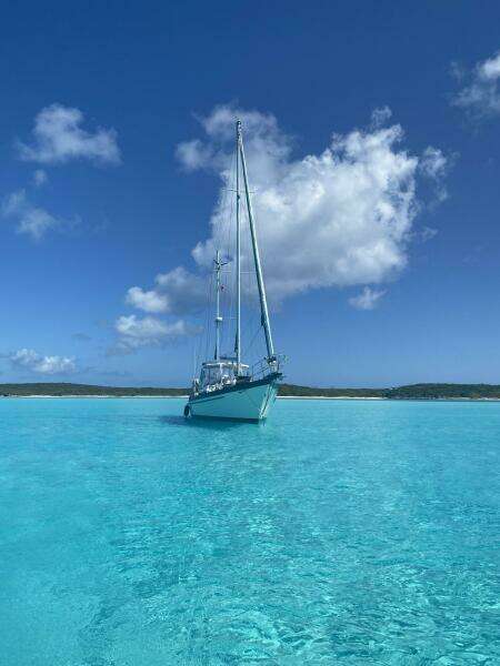 Scotch Bonnet 42ft Bluewater Yachts Yacht For Sale