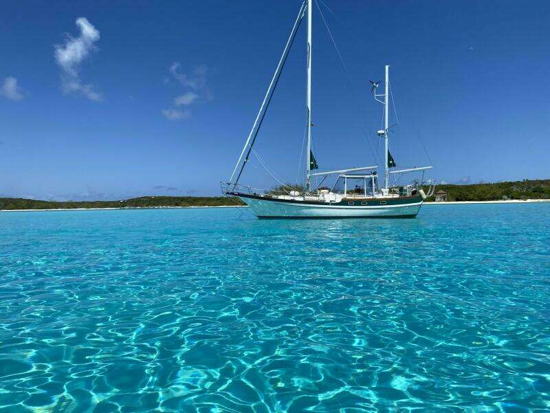 Scotch Bonnet 42ft Bluewater Yachts Yacht For Sale