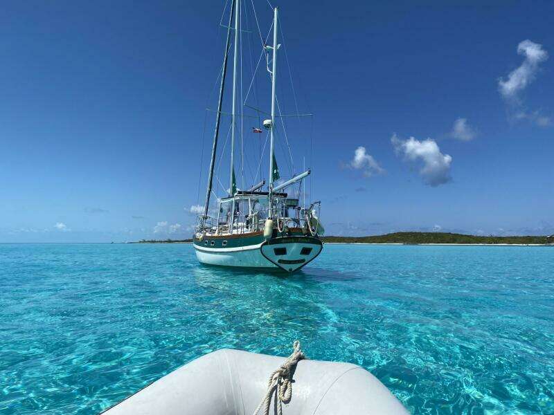 Scotch Bonnet 42ft Bluewater Yachts Yacht For Sale