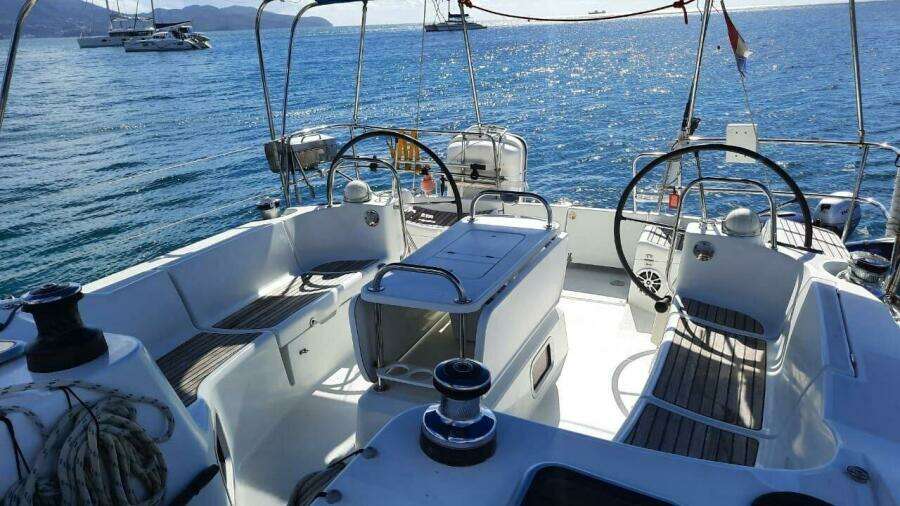 Xaron 45ft Jeanneau Yacht For Sale