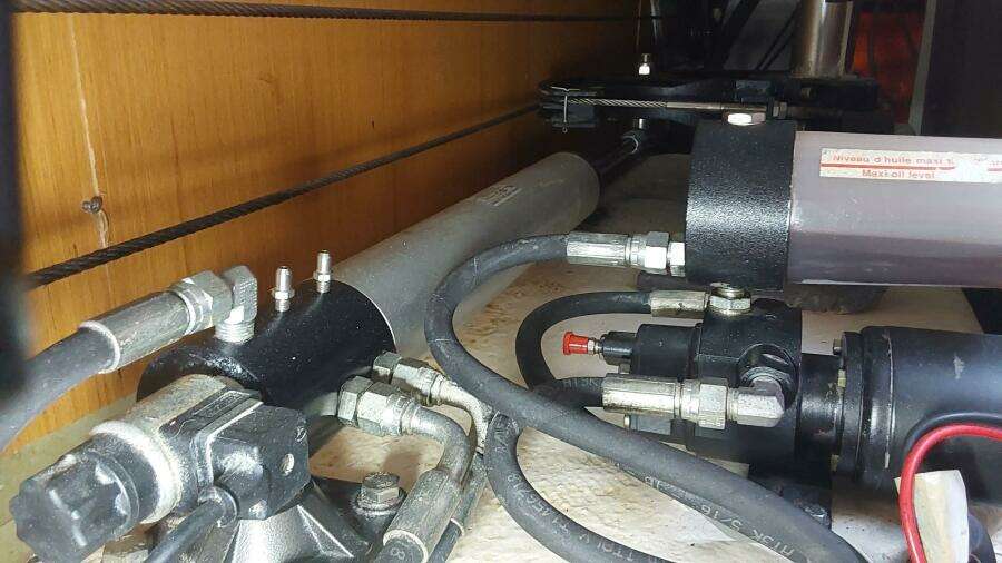 Xaron 45ft Jeanneau Yacht For Sale