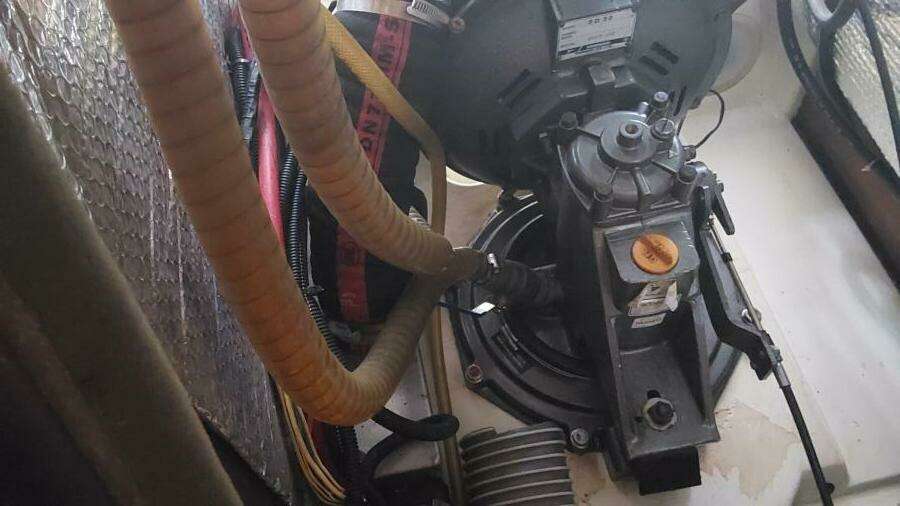 Xaron 45ft Jeanneau Yacht For Sale