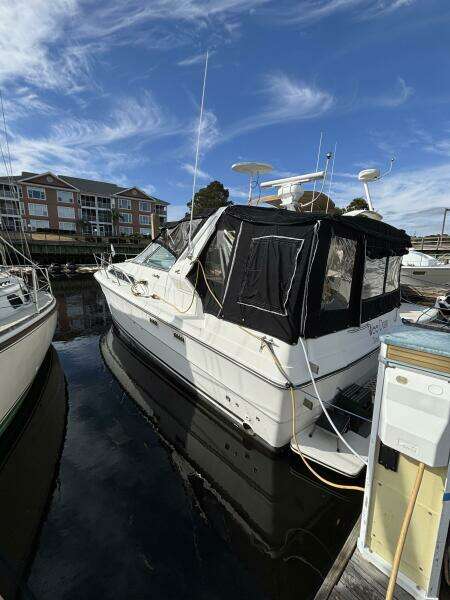 34ft Sea Ray Yacht For Sale