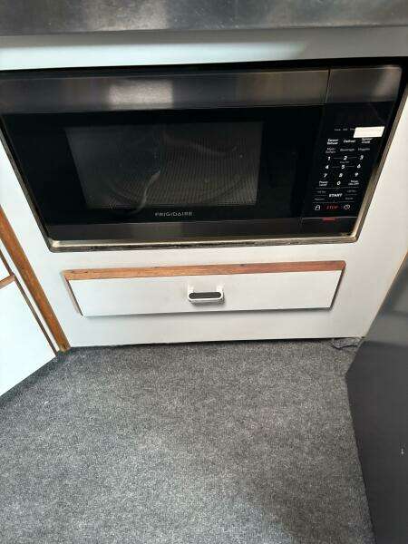 34ft Sea Ray Yacht For Sale