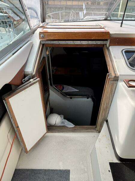 34ft Sea Ray Yacht For Sale