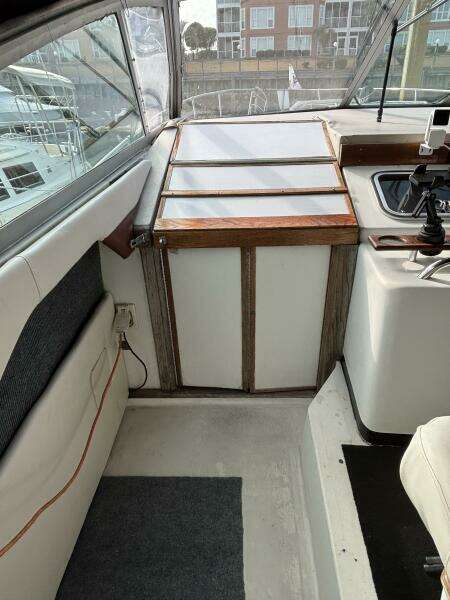 34ft Sea Ray Yacht For Sale