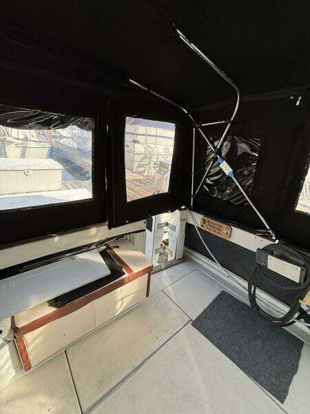 34ft Sea Ray Yacht For Sale