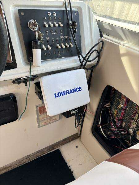 34ft Sea Ray Yacht For Sale