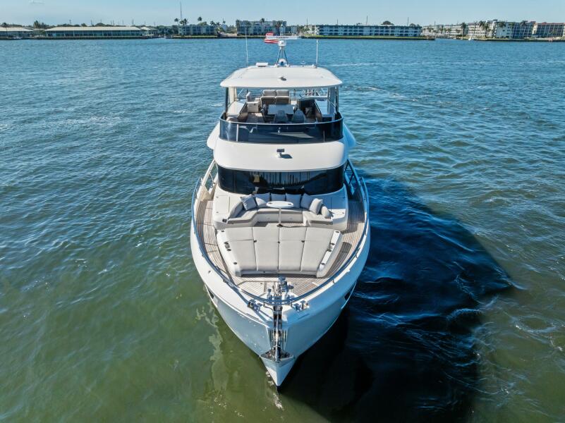 75' 2025 Absolute 75 Navetta