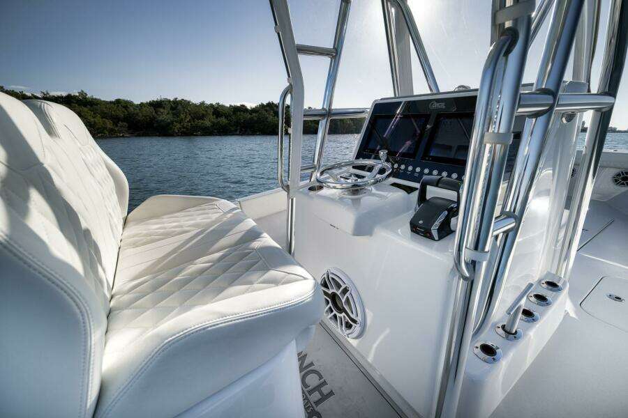 27ft Conch Yacht For Sale