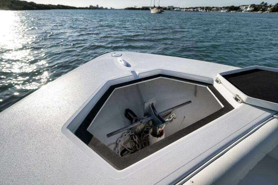 27ft Conch Yacht For Sale