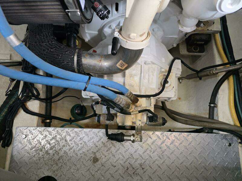 32ft Back Cove Yacht For Sale