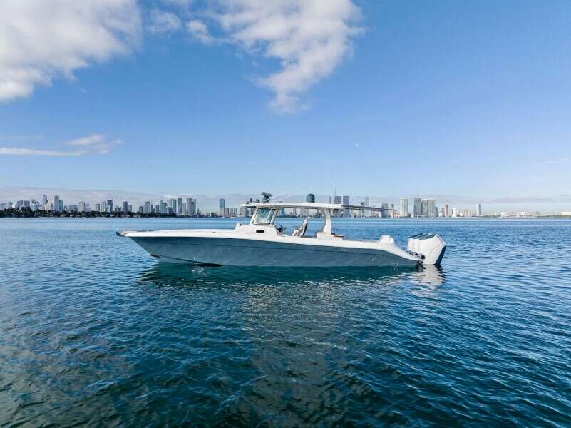 No Name 42ft HCB Yacht For Sale