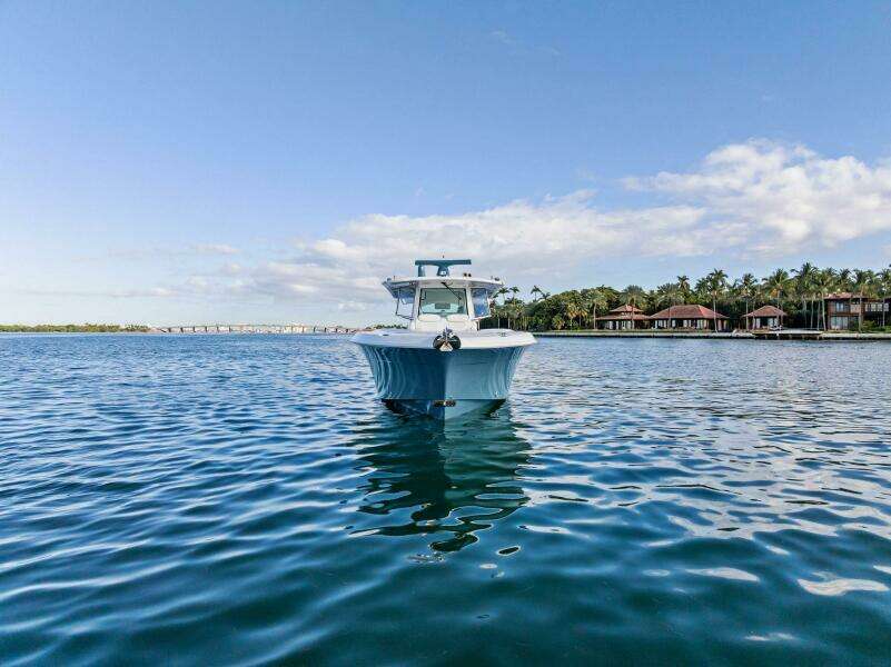 No Name 42ft HCB Yacht For Sale