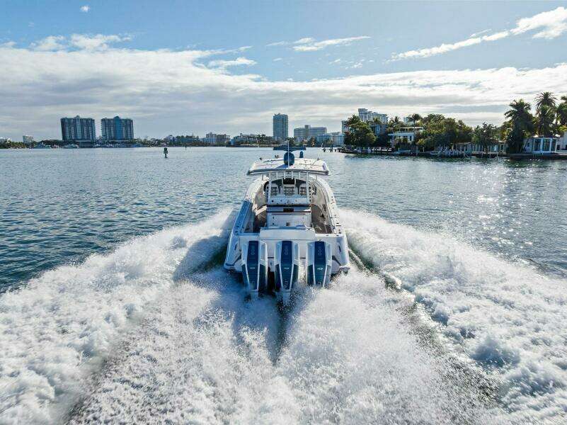 No Name 42ft HCB Yacht For Sale