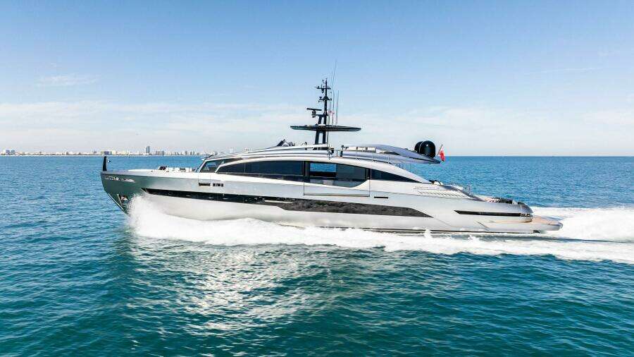 Caffeine 116ft Pershing Yacht For Sale