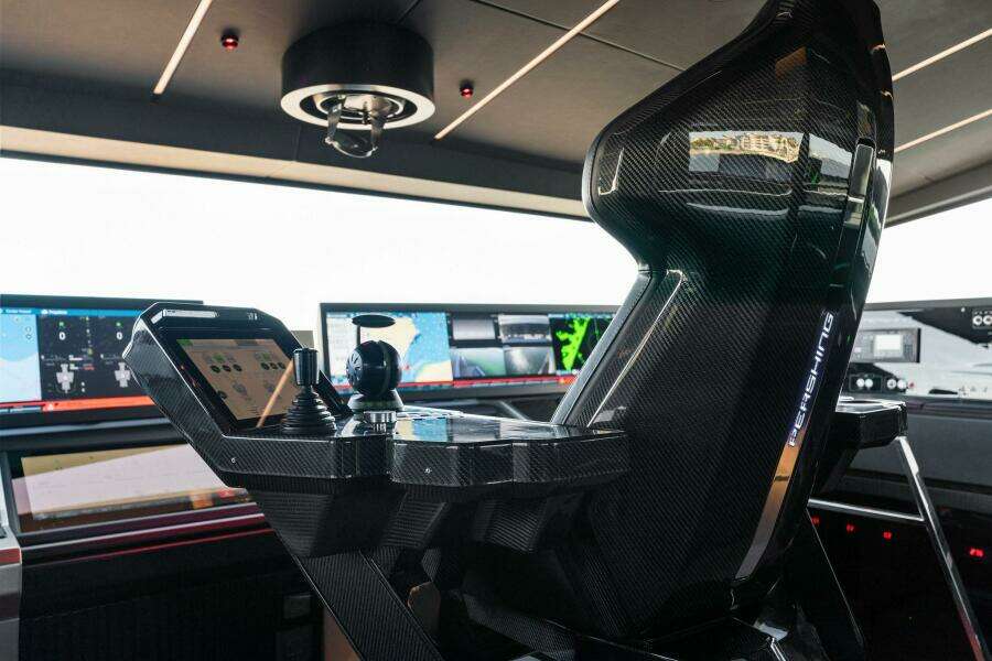 Caffeine 116ft Pershing Yacht For Sale