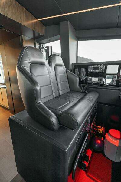 Caffeine 116ft Pershing Yacht For Sale