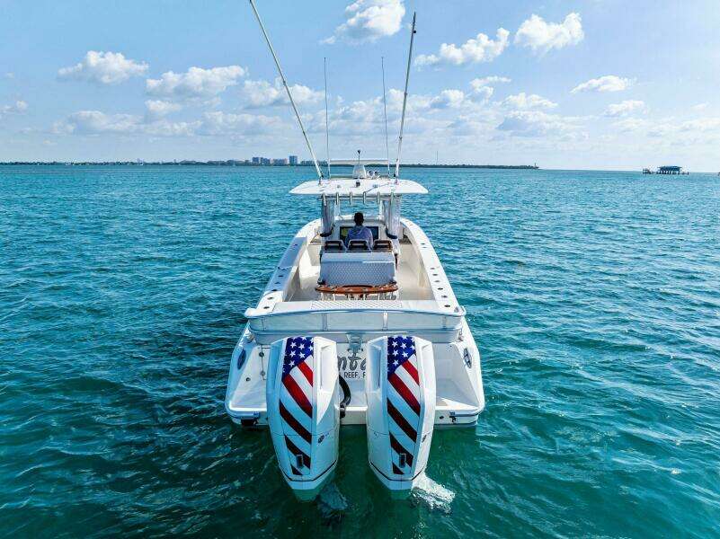 VANTAGE 41ft Bahama Yacht For Sale