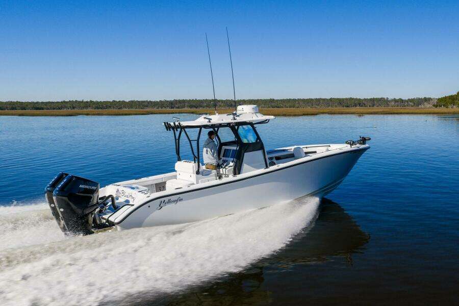 32ft Yellowfin Yacht For Sale