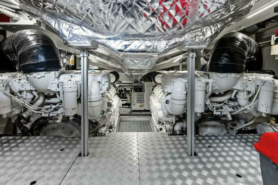 IL VIAGGIO 56ft Riva Yacht For Sale