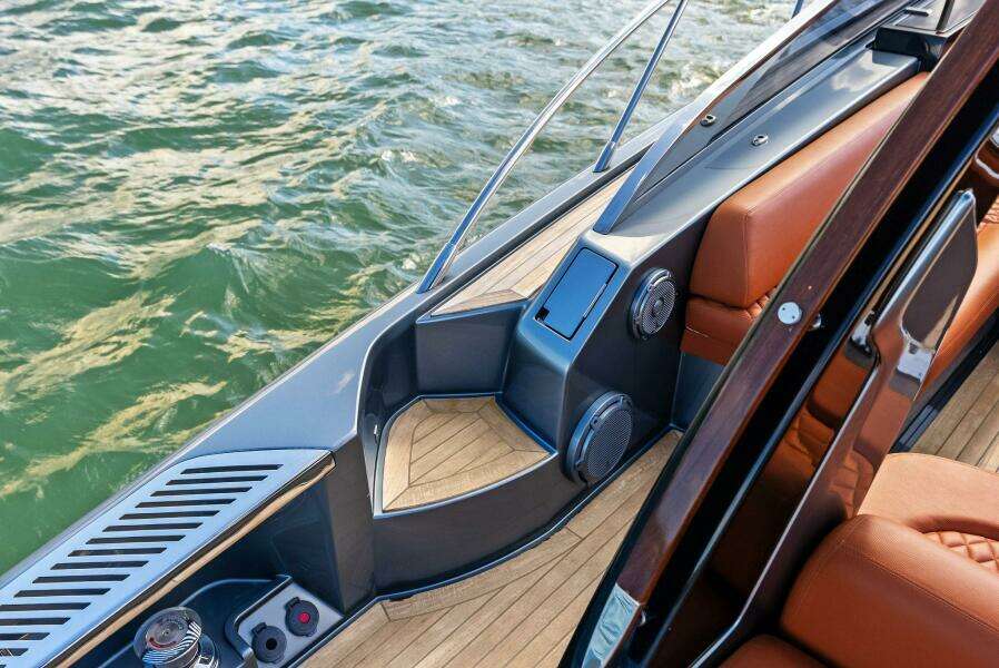 IL VIAGGIO 56ft Riva Yacht For Sale